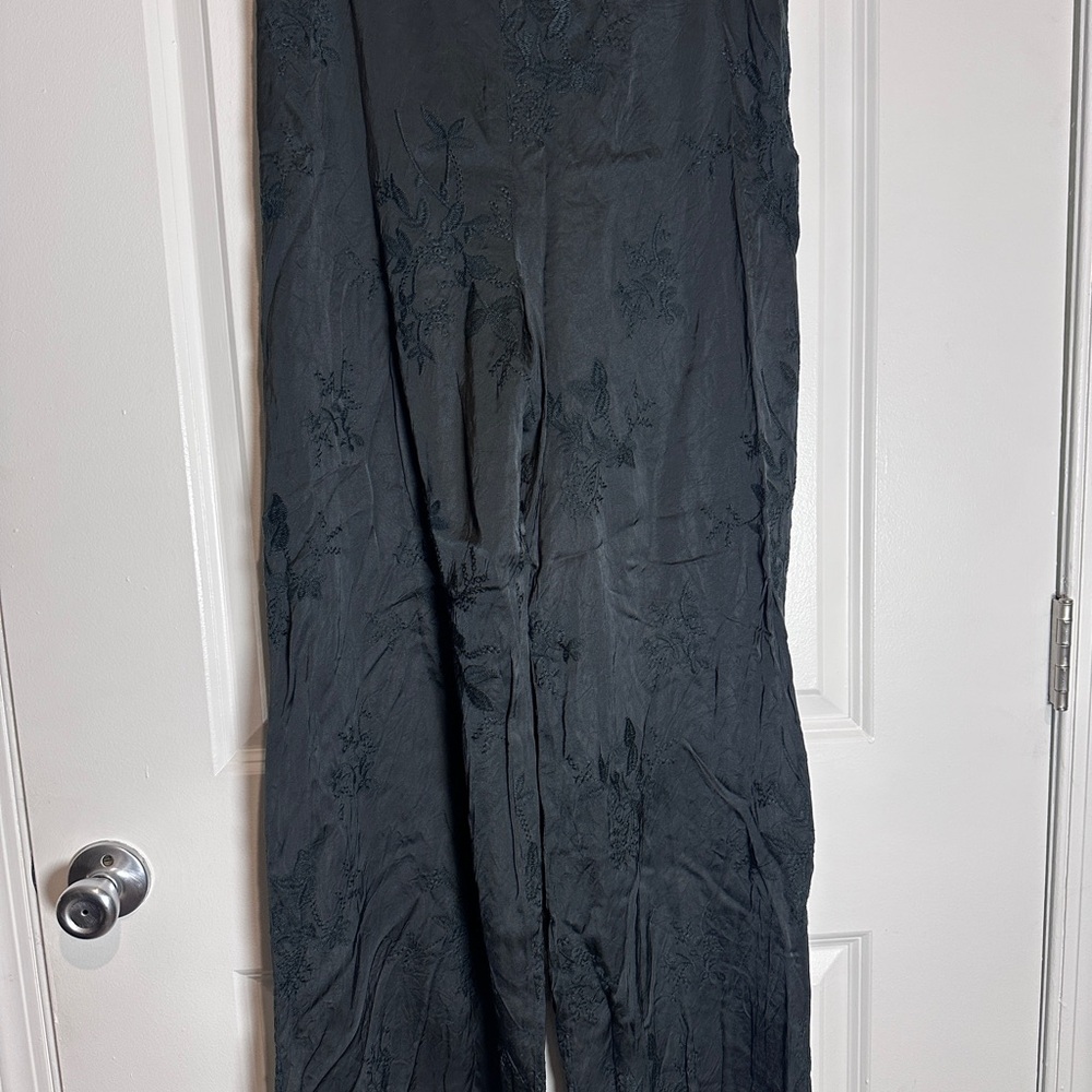 Zara Black Floral Patterned Pants